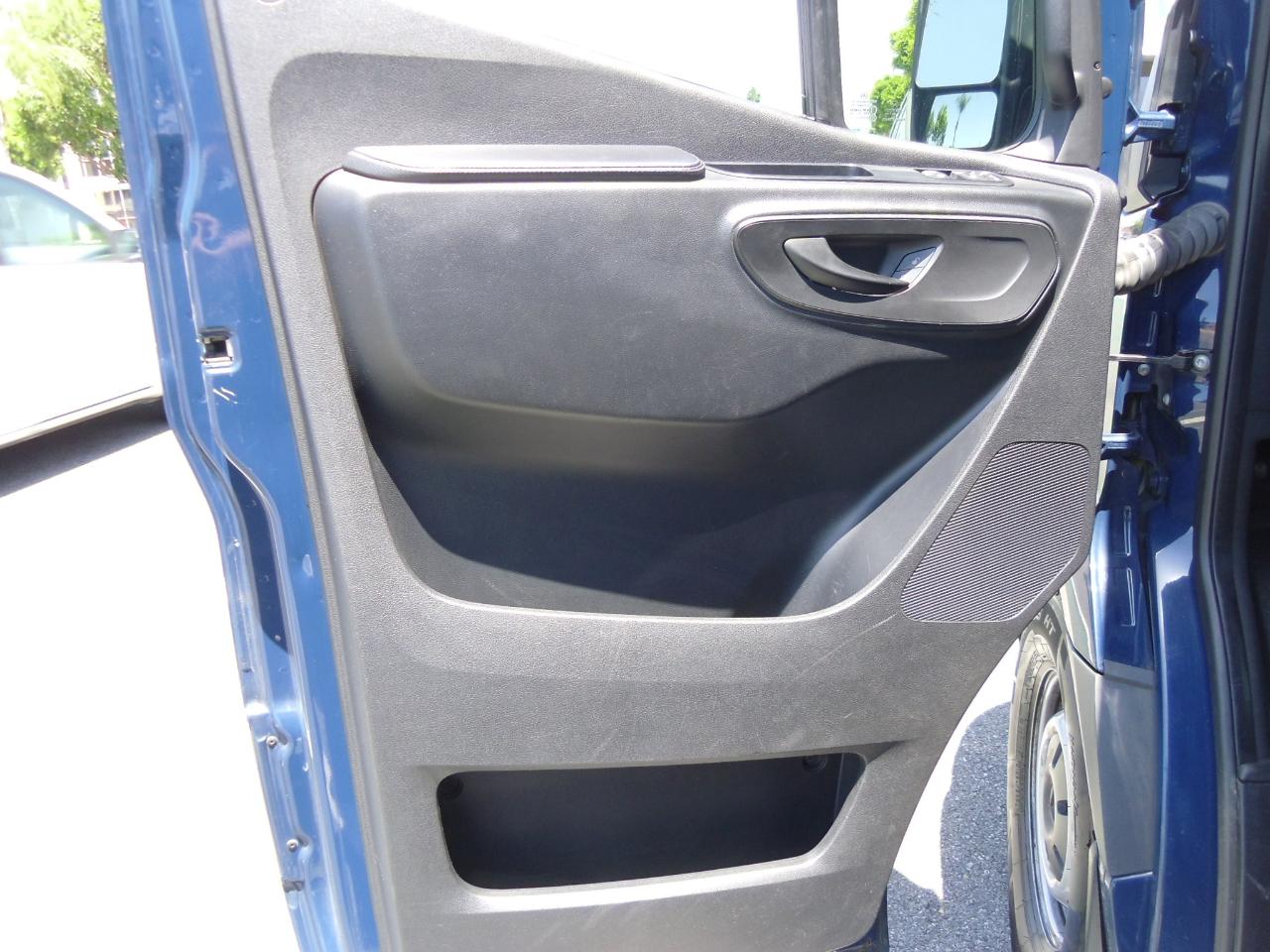 Mercedes-Benz Sprinter Cargo Van 2500 High Roof V6 170" RWD 2021