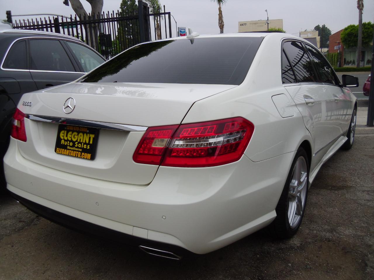 Mercedes-Benz E-Class 4dr Sdn E 550 Sport RWD 2011