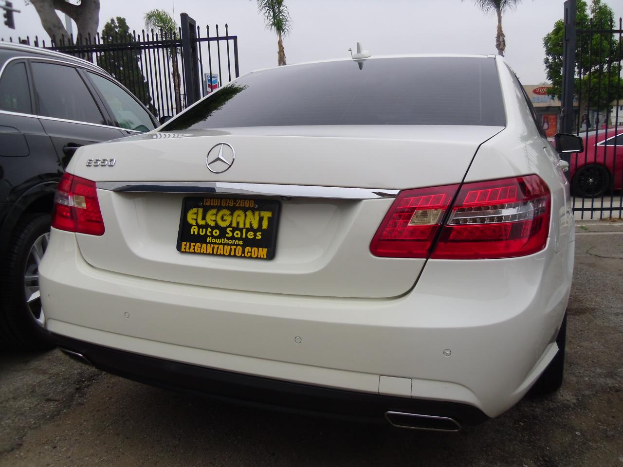 Mercedes-Benz E-Class 4dr Sdn E 550 Sport RWD 2011