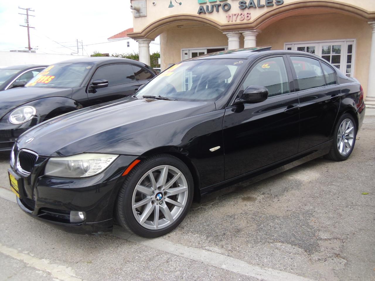 BMW 3 Series 4dr Sdn 328i RWD SULEV South Africa 2009