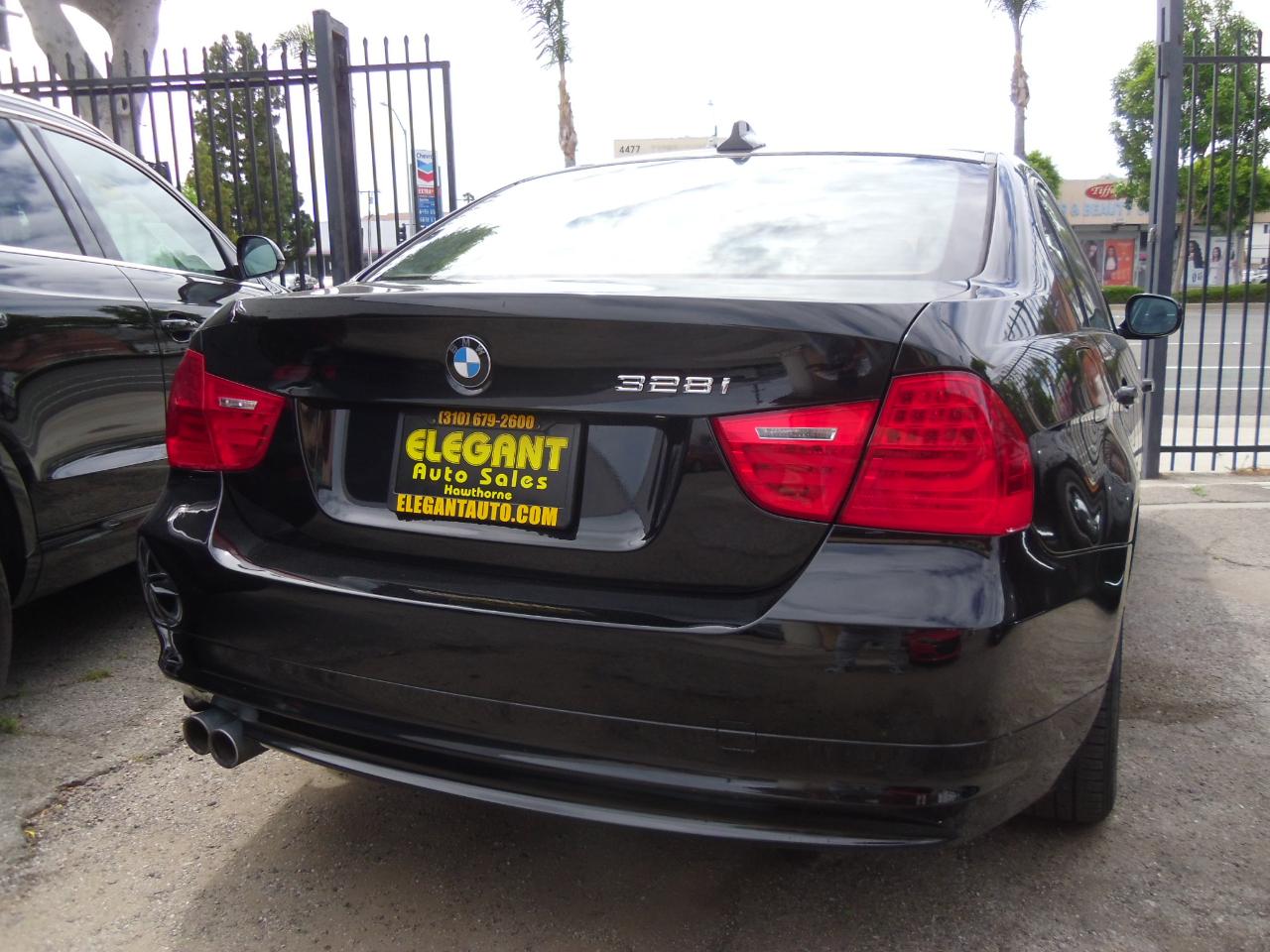 BMW 3 Series 4dr Sdn 328i RWD SULEV South Africa 2009