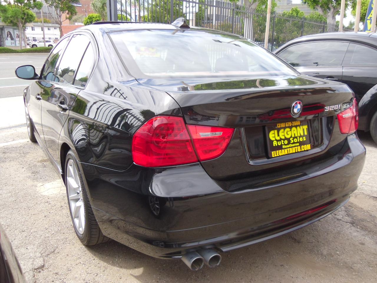 BMW 3 Series 4dr Sdn 328i RWD SULEV South Africa 2009