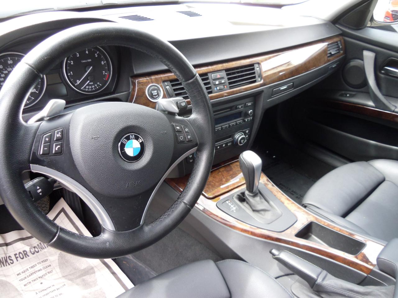 BMW 3 Series 4dr Sdn 328i RWD SULEV South Africa 2009