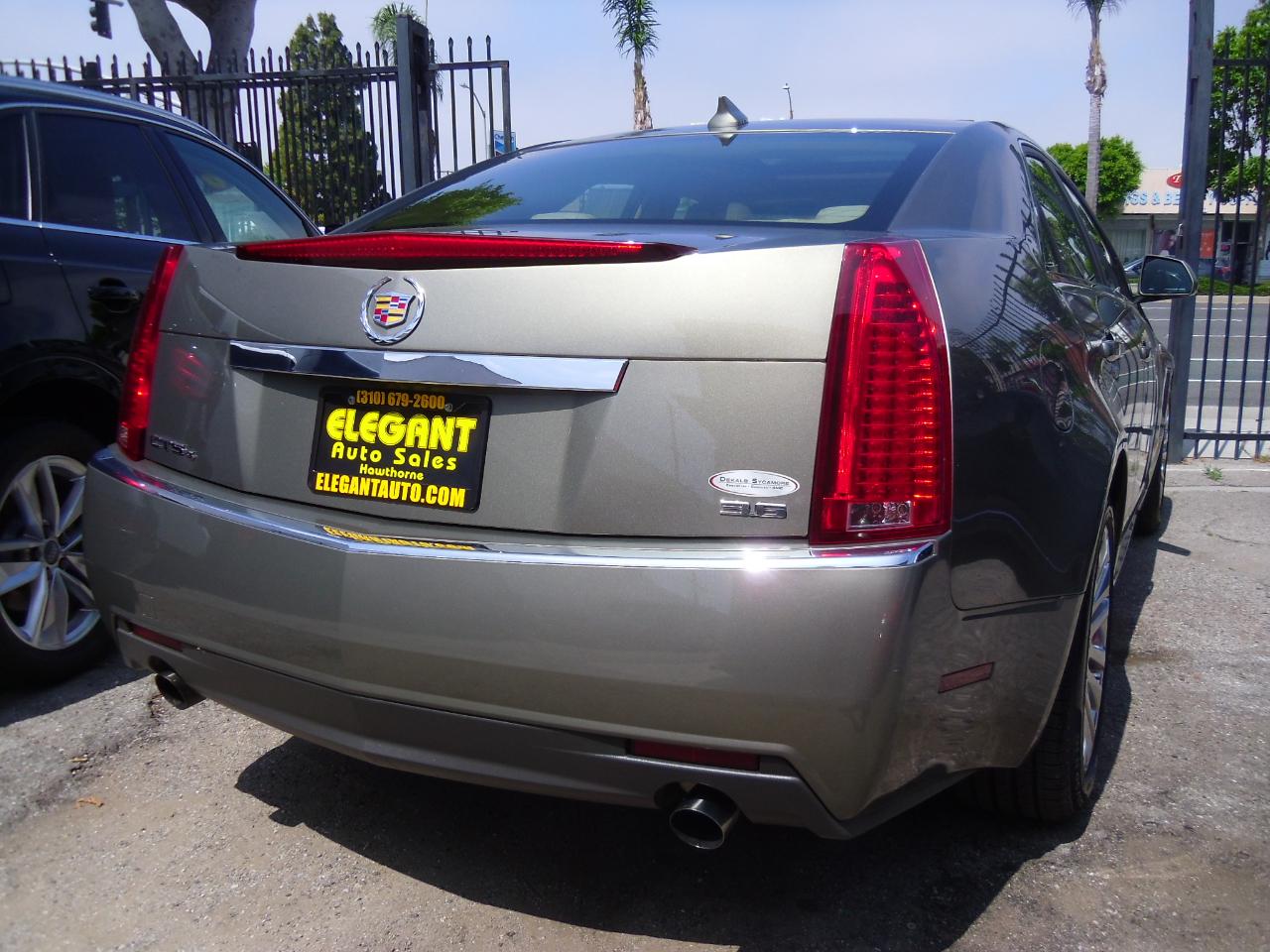 Cadillac CTS Sedan 4dr Sdn 3.6L Performance AWD 2010