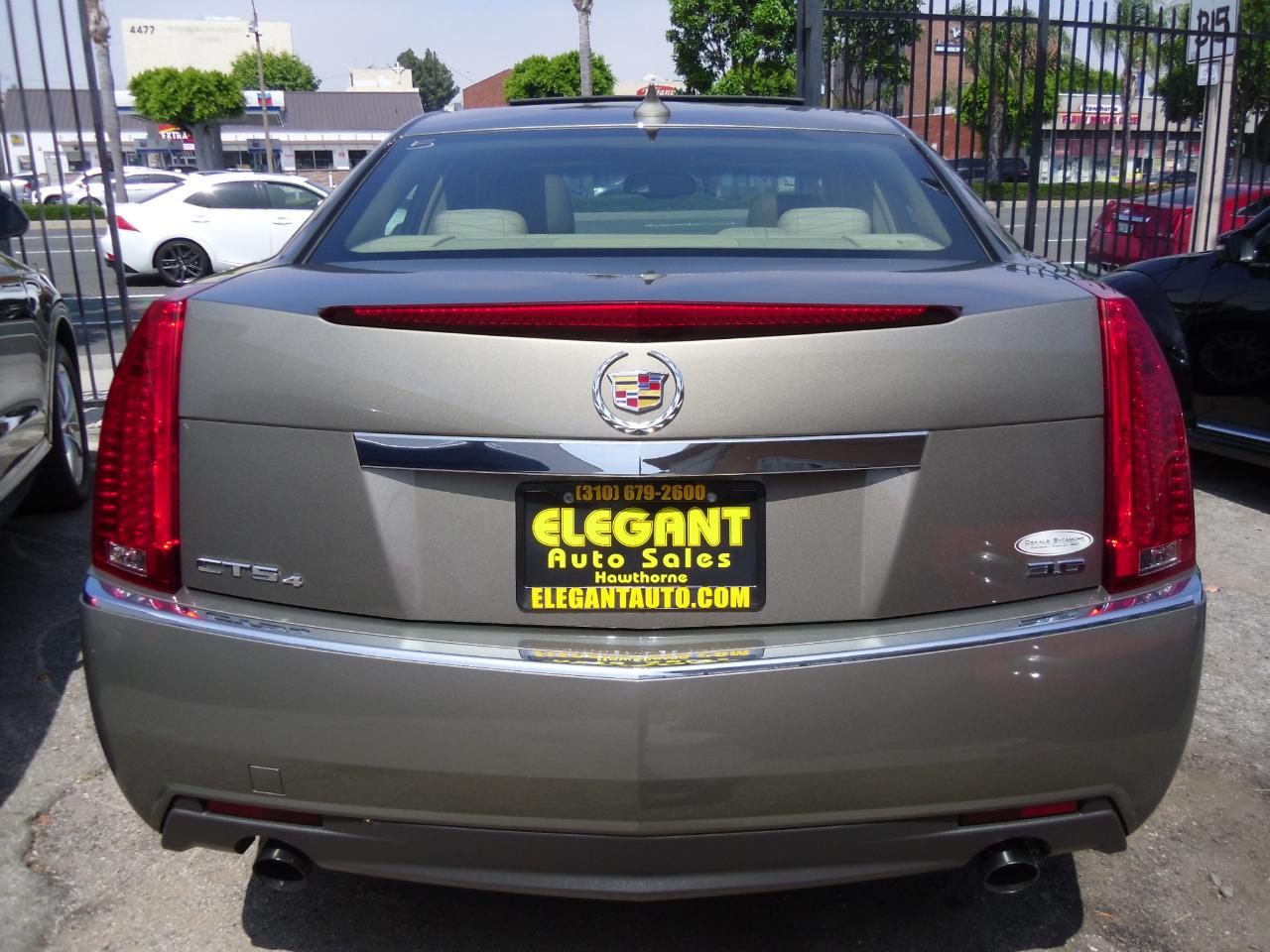 Cadillac CTS Sedan 4dr Sdn 3.6L Performance AWD 2010