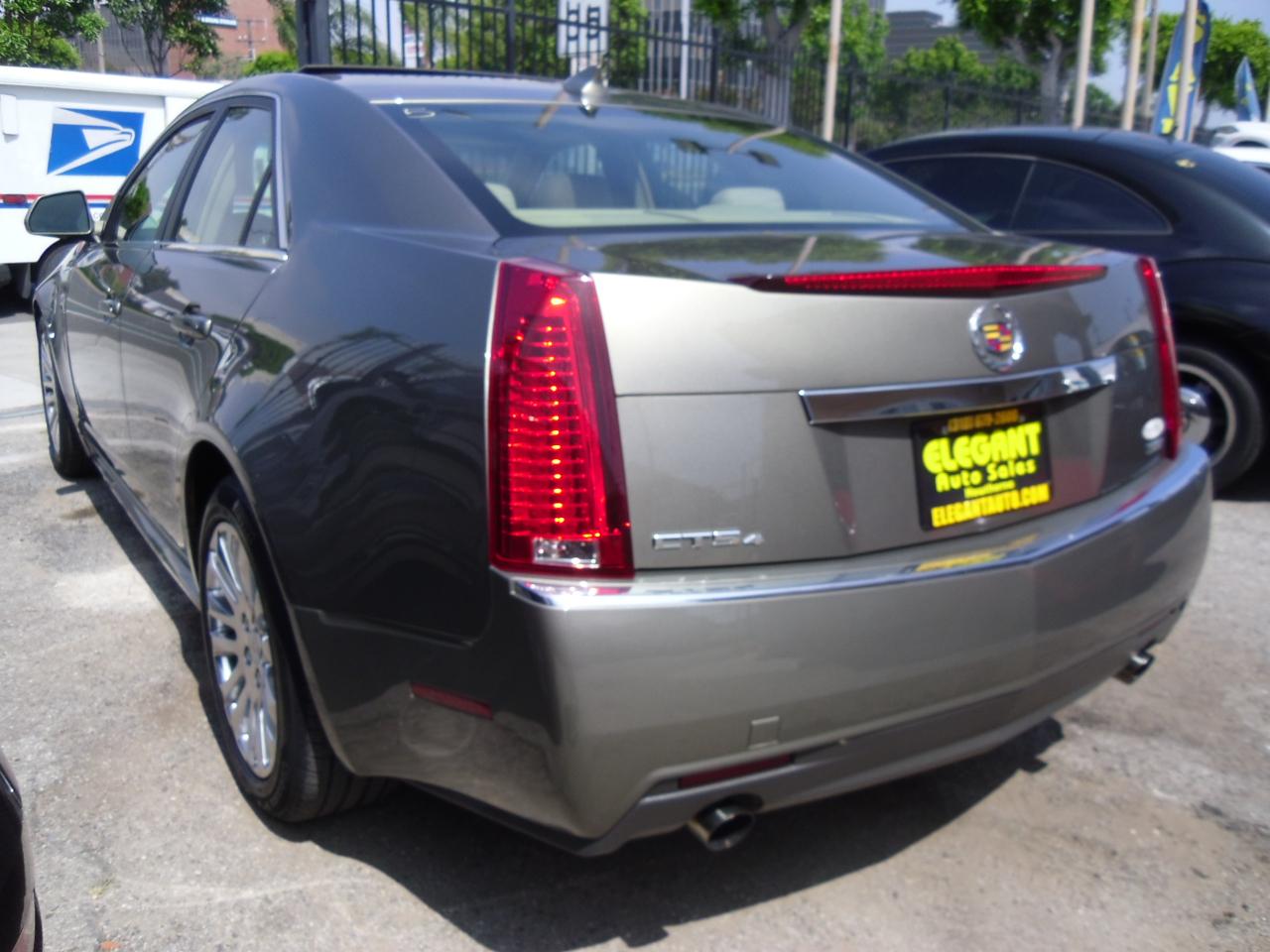 Cadillac CTS Sedan 4dr Sdn 3.6L Performance AWD 2010