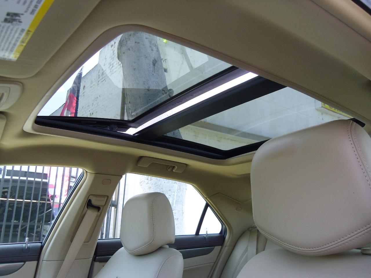 Cadillac CTS Sedan 4dr Sdn 3.6L Performance AWD 2010