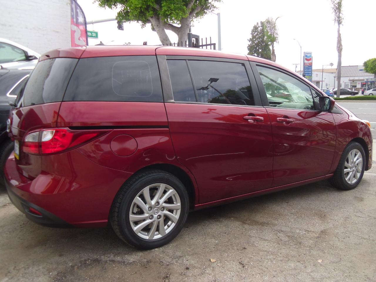 Mazda MAZDA5 4dr Wgn Auto Sport 2012