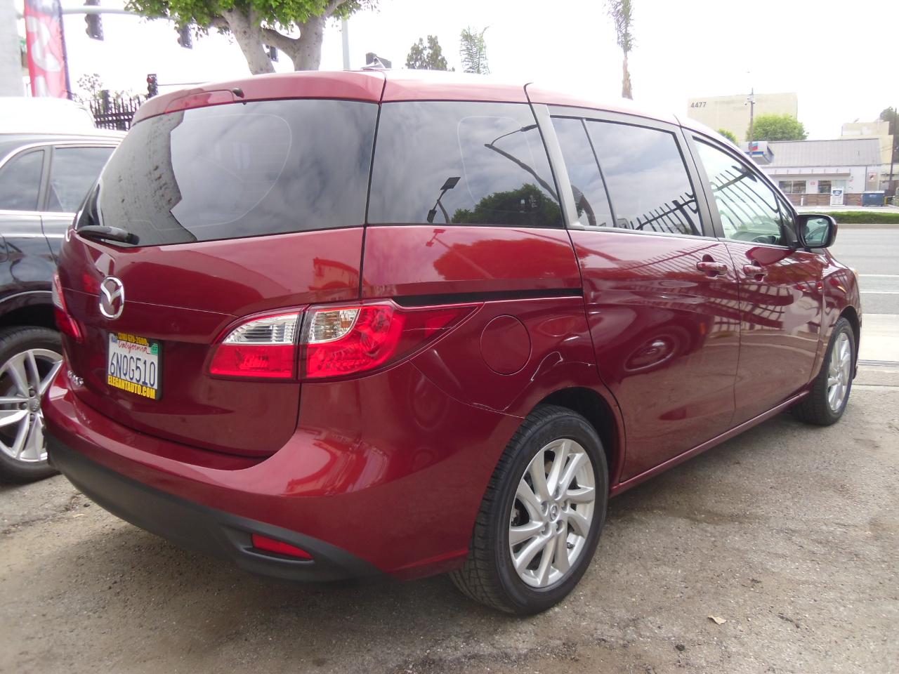 Mazda MAZDA5 4dr Wgn Auto Sport 2012