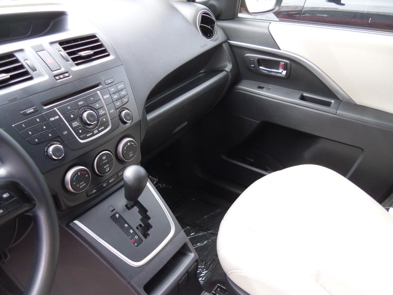 Mazda MAZDA5 4dr Wgn Auto Sport 2012