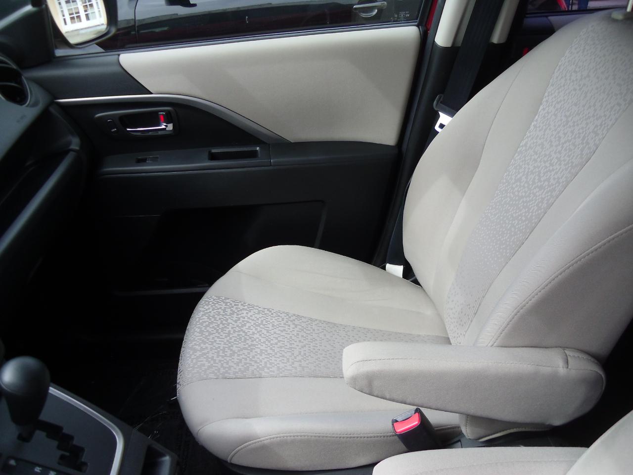 Mazda MAZDA5 4dr Wgn Auto Sport 2012