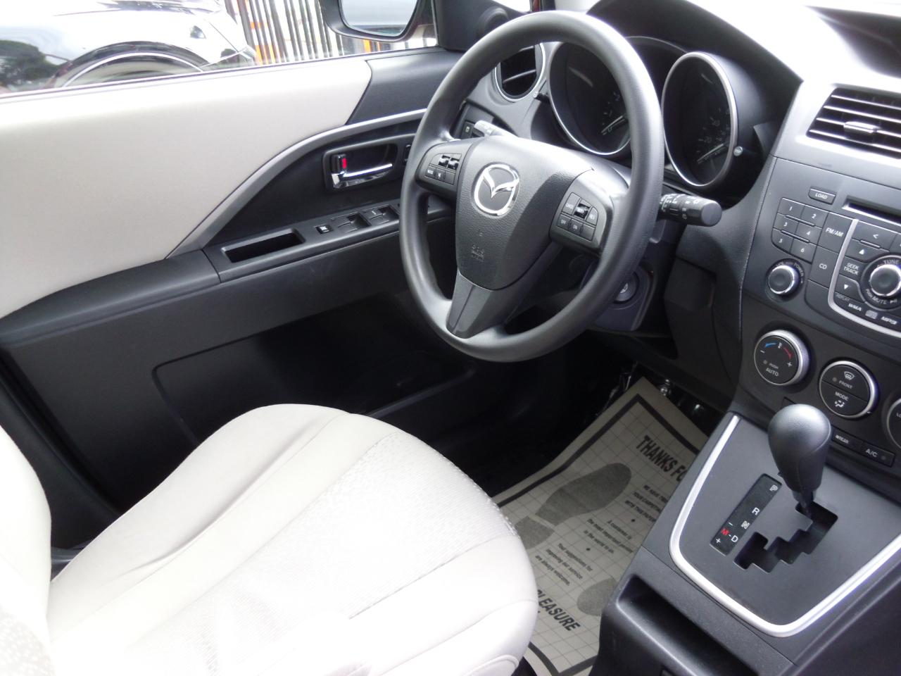 Mazda MAZDA5 4dr Wgn Auto Sport 2012