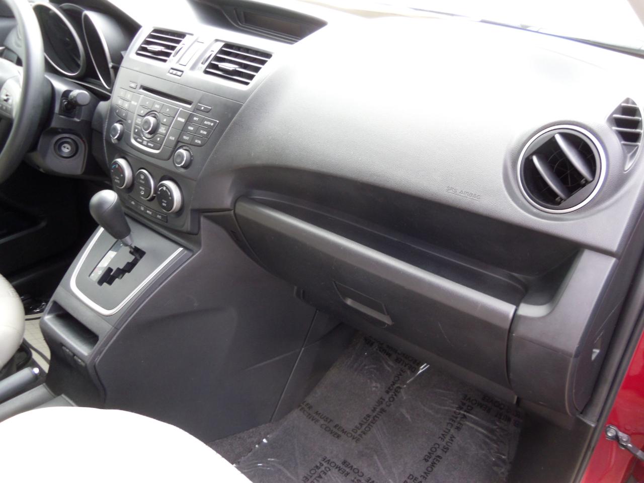 Mazda MAZDA5 4dr Wgn Auto Sport 2012