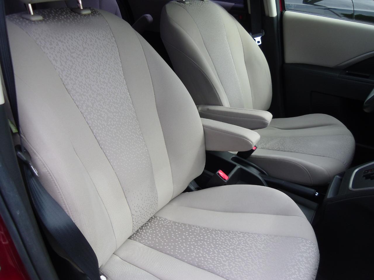 Mazda MAZDA5 4dr Wgn Auto Sport 2012
