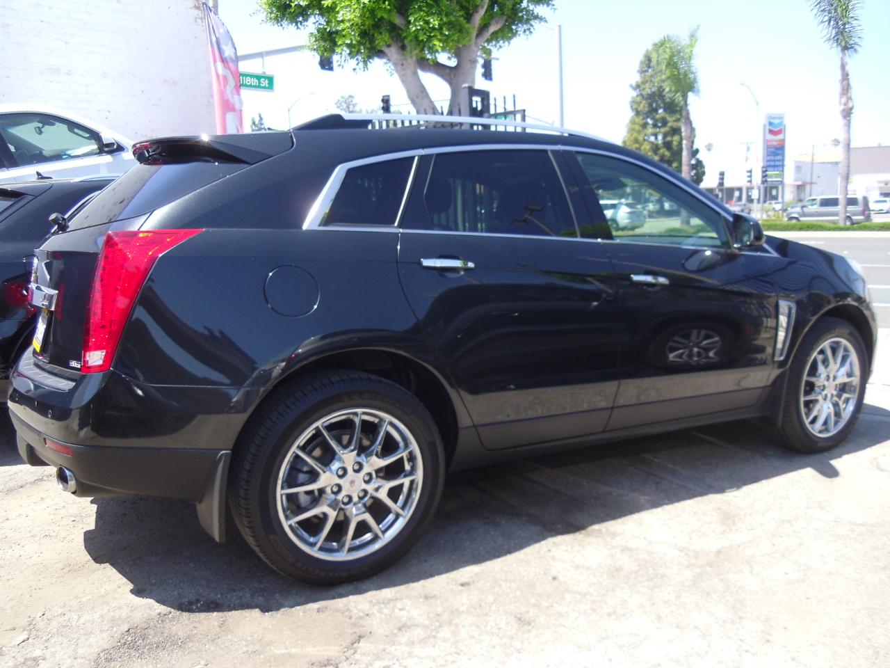 Cadillac SRX FWD 4dr Performance Collection 2013
