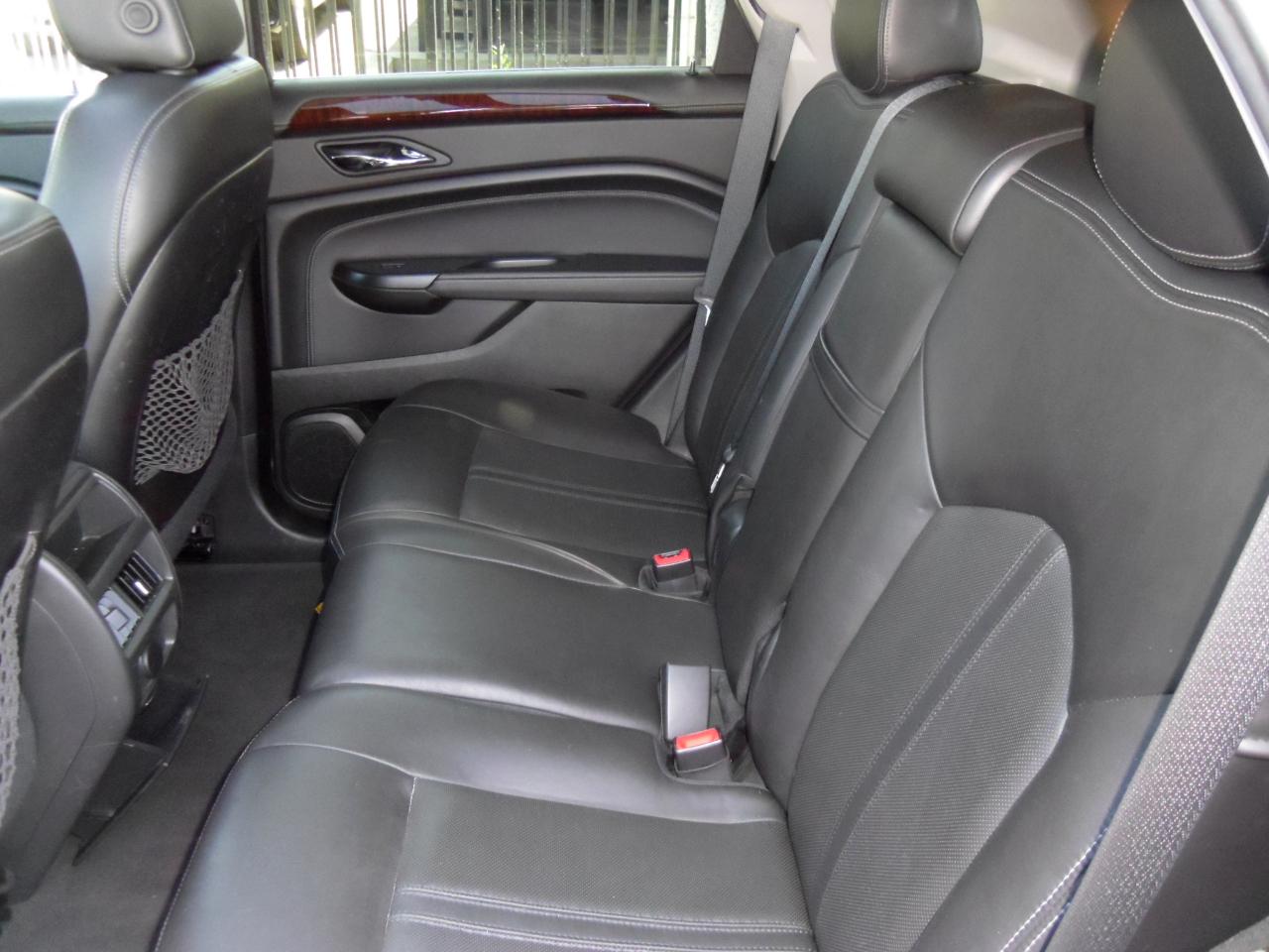 Cadillac SRX FWD 4dr Performance Collection 2013