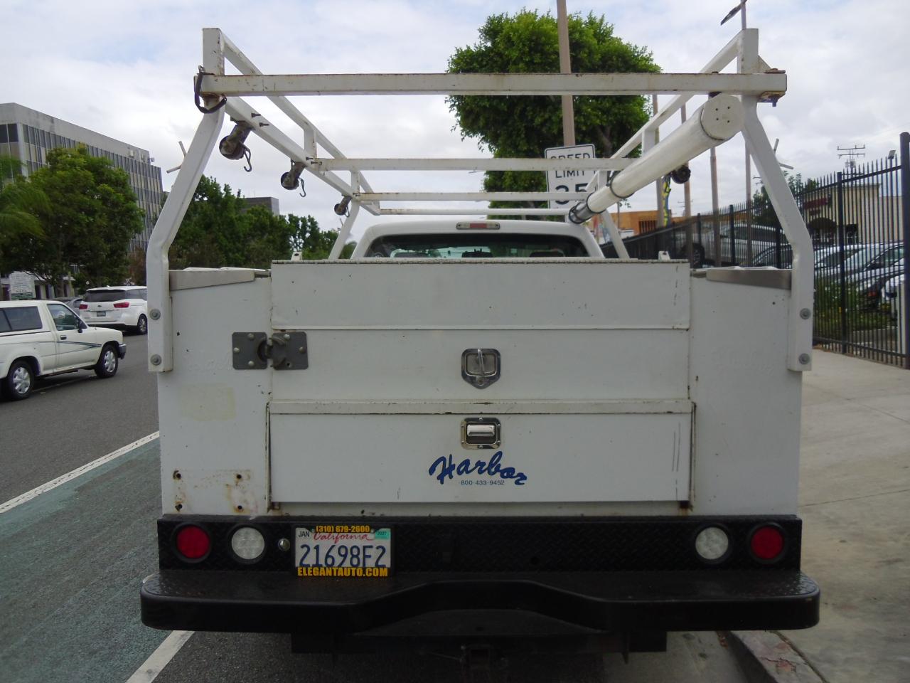 Ford Super Duty F-350 SRW 2WD Reg Cab 141" WB 60" CA XL 2016