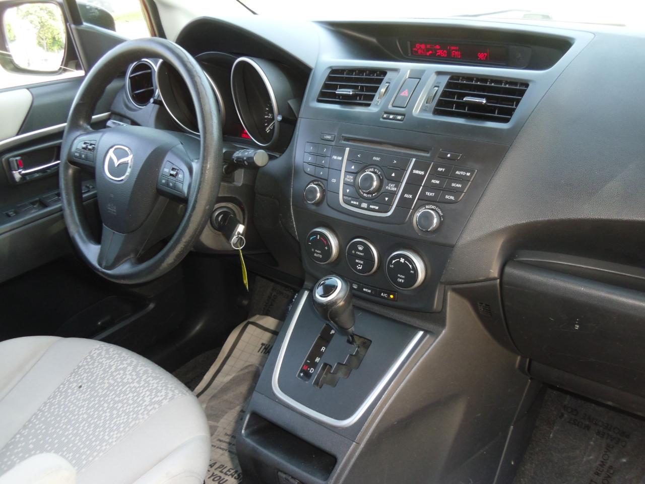 Mazda MAZDA5 4dr Wgn Auto Sport 2012