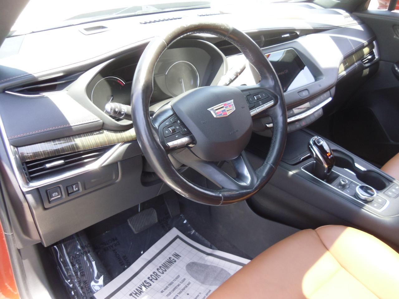 Cadillac XT4 FWD 4dr Premium Luxury 2020