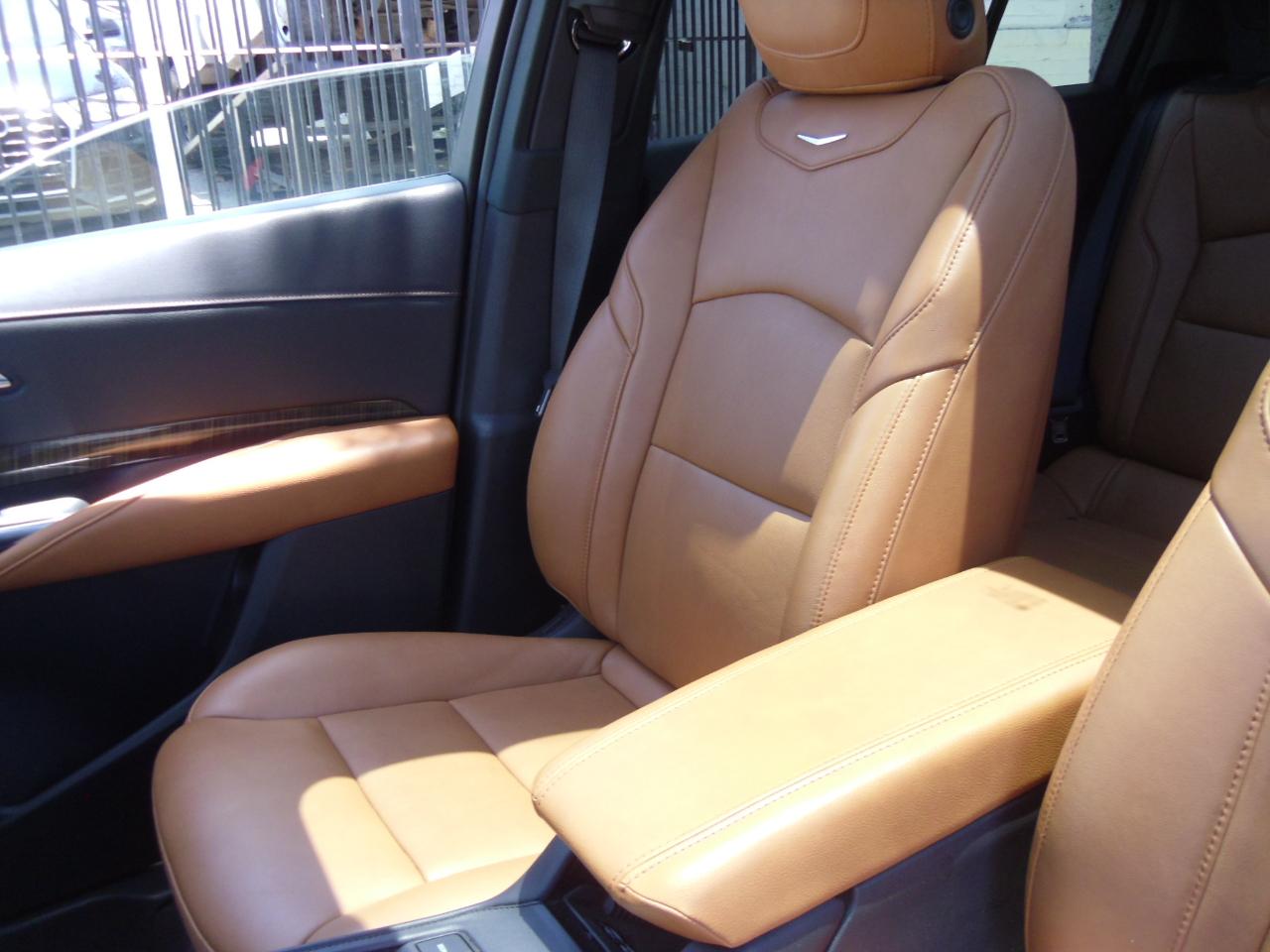 Cadillac XT4 FWD 4dr Premium Luxury 2020