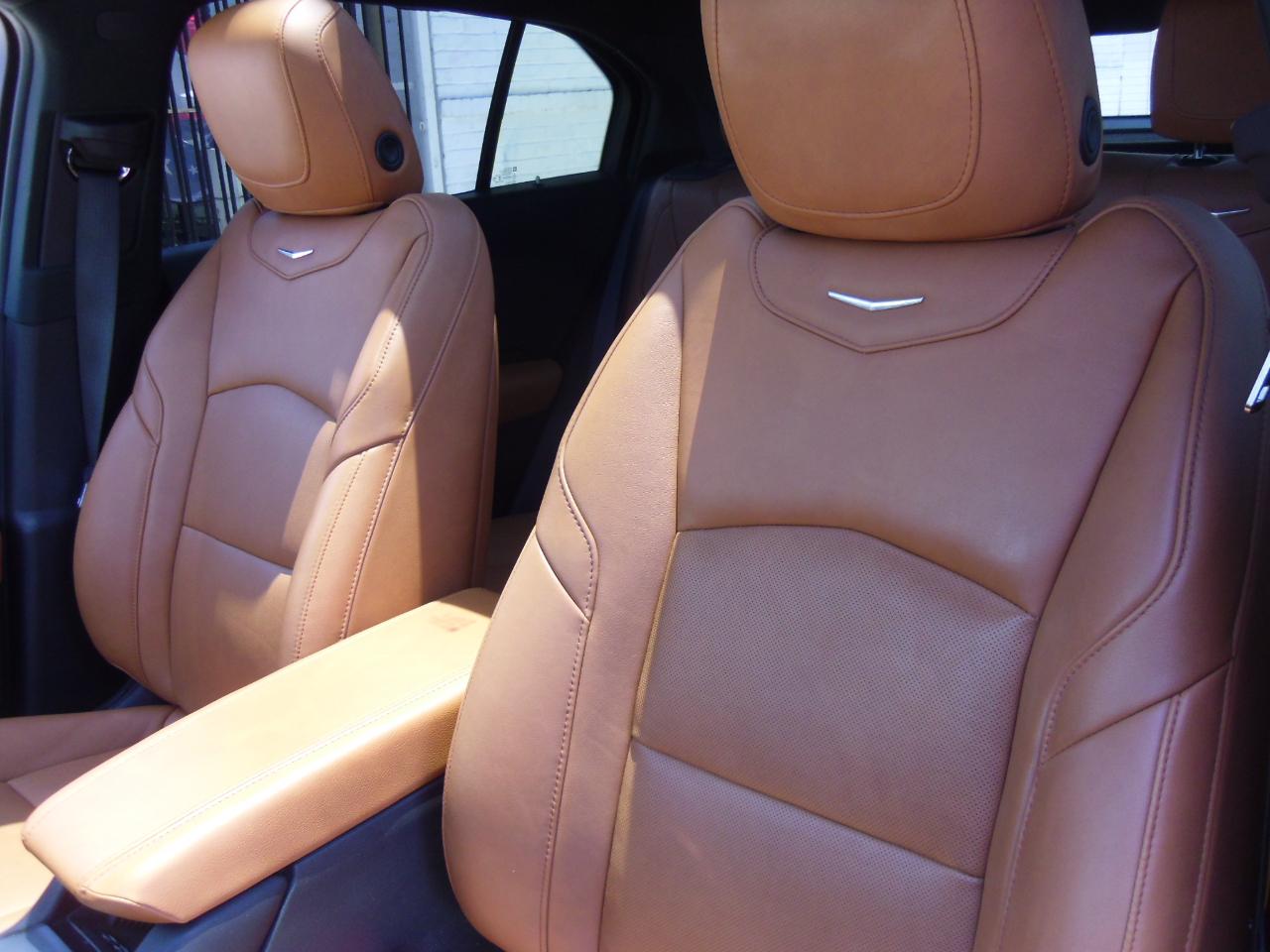 Cadillac XT4 FWD 4dr Premium Luxury 2020