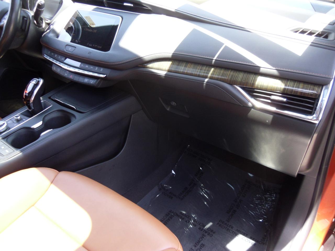 Cadillac XT4 FWD 4dr Premium Luxury 2020