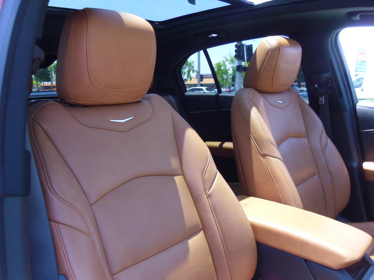 Cadillac XT4 FWD 4dr Premium Luxury 2020