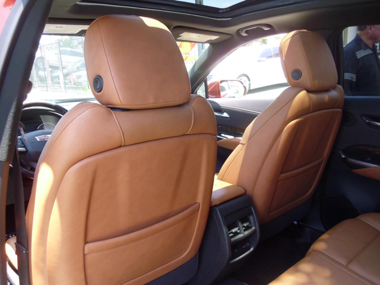 Cadillac XT4 FWD 4dr Premium Luxury 2020