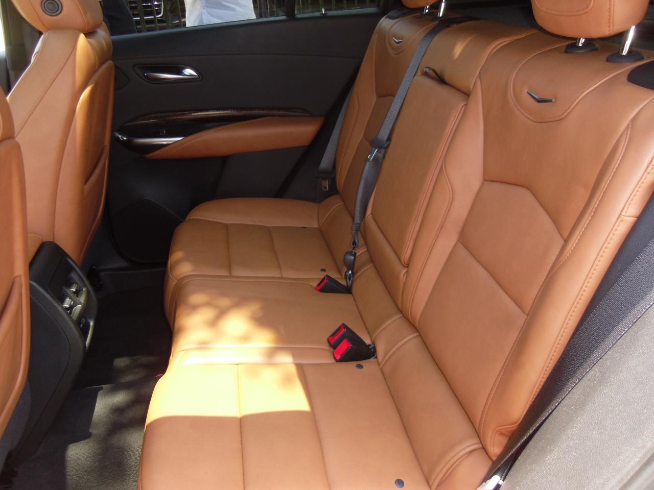 Cadillac XT4 FWD 4dr Premium Luxury 2020