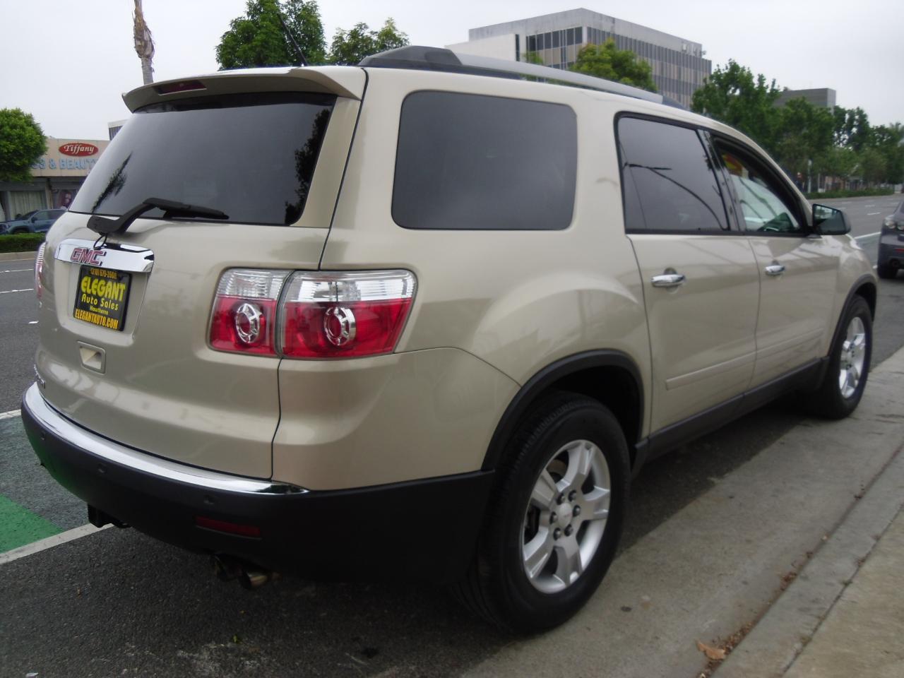 GMC Acadia FWD 4dr SLE 2012