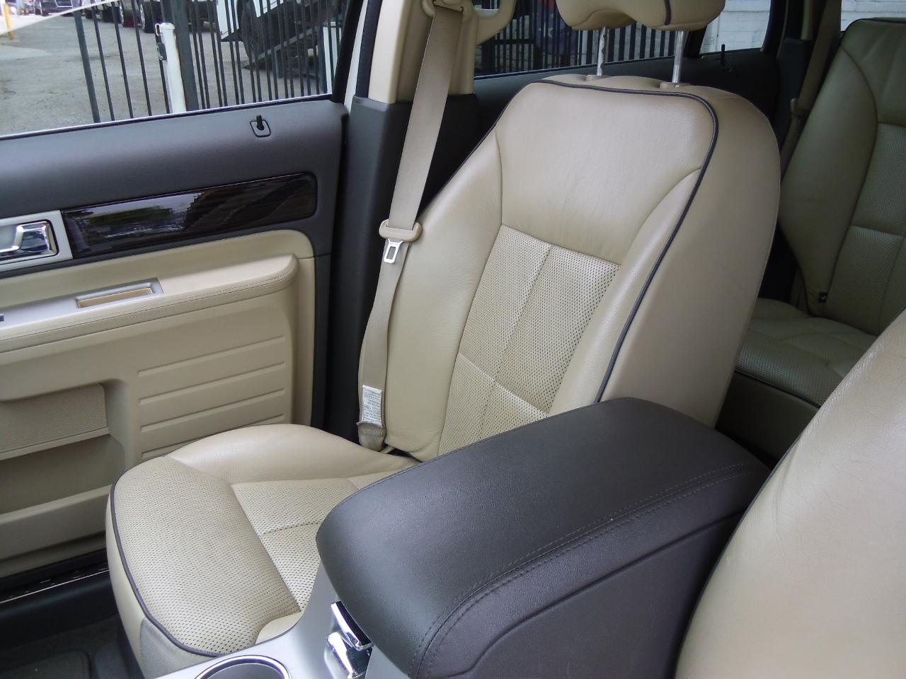 Lincoln MKX FWD 4dr 2008