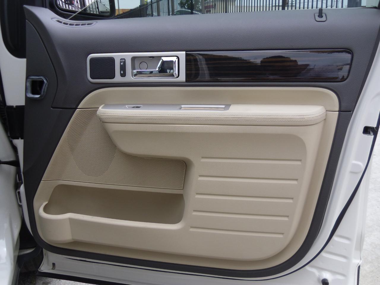 Lincoln MKX FWD 4dr 2008