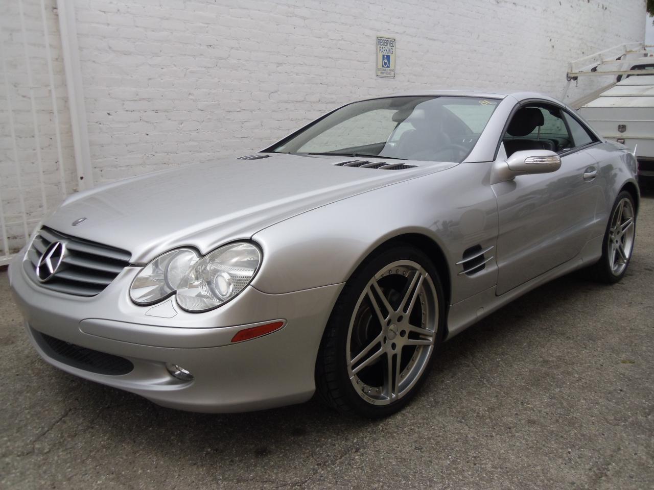 Mercedes-Benz SL-Class 2dr Roadster 5.0L 2005