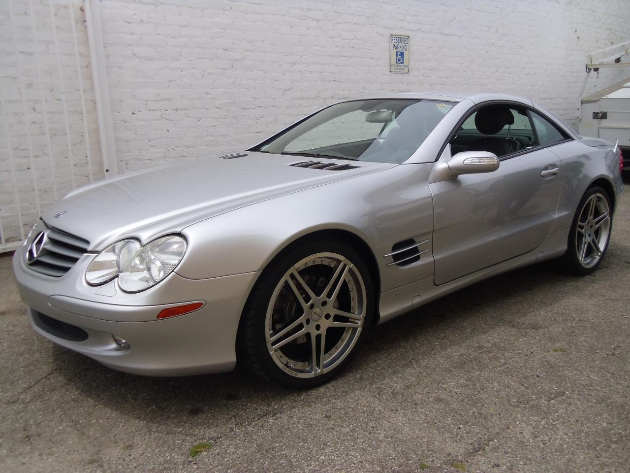Mercedes-Benz SL-Class 2dr Roadster 5.0L 2005
