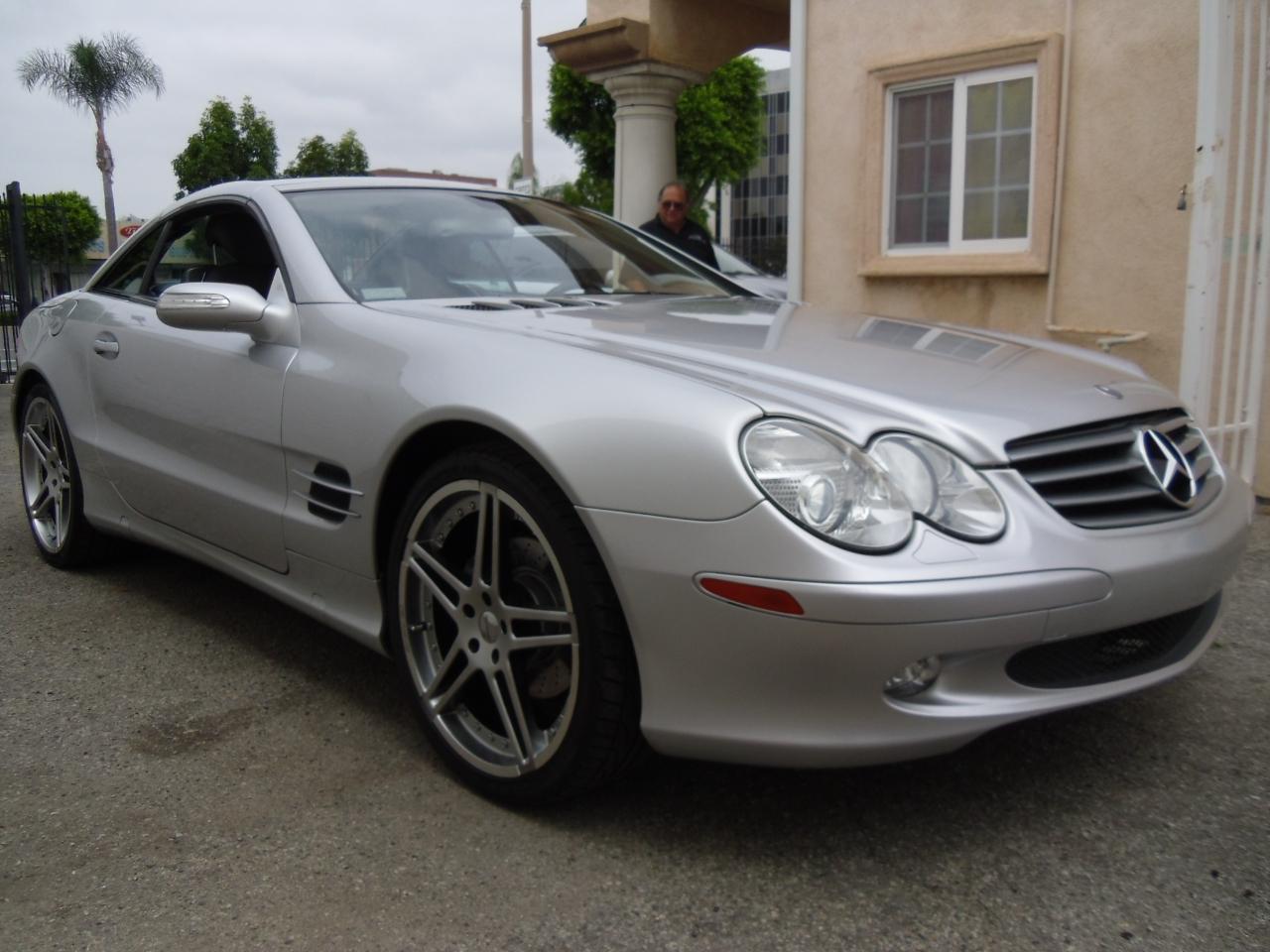 Mercedes-Benz SL-Class 2dr Roadster 5.0L 2005