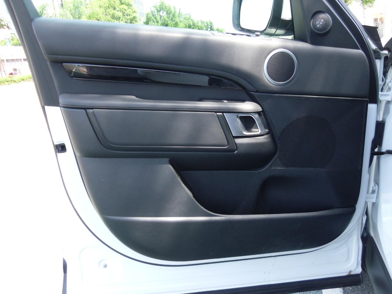 Land Rover Discovery SE V6 Supercharged 2020