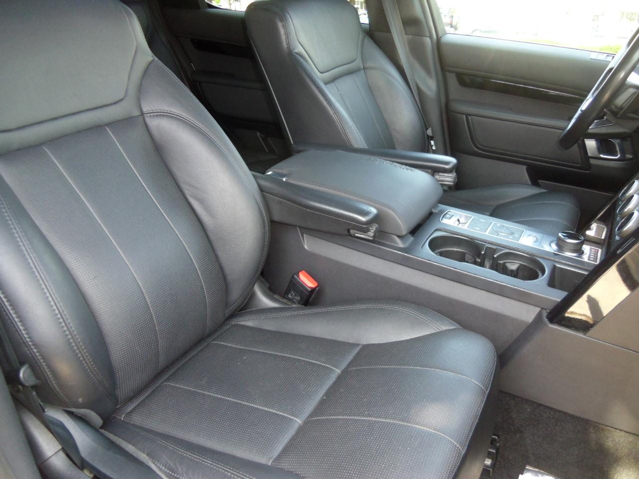 Land Rover Discovery SE V6 Supercharged 2020