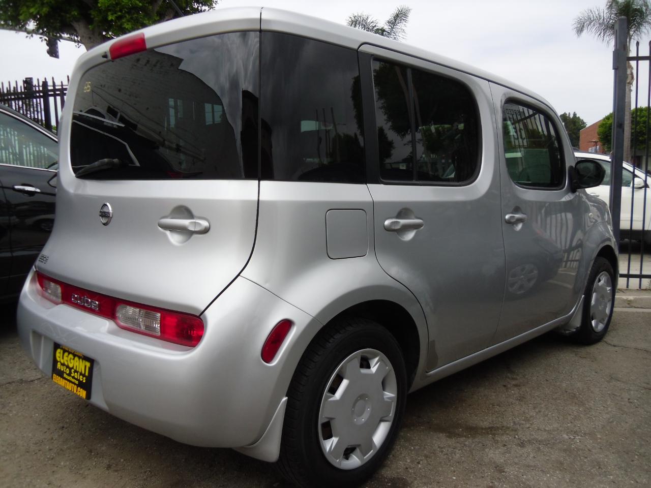 Nissan Cube 5dr Wgn I4 Manual 1.8 Base 2012