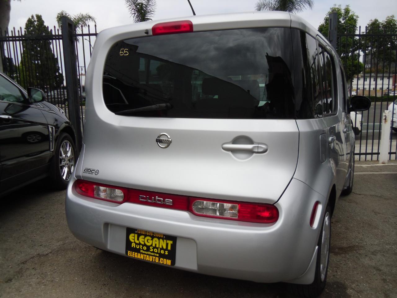 Nissan Cube 5dr Wgn I4 Manual 1.8 Base 2012