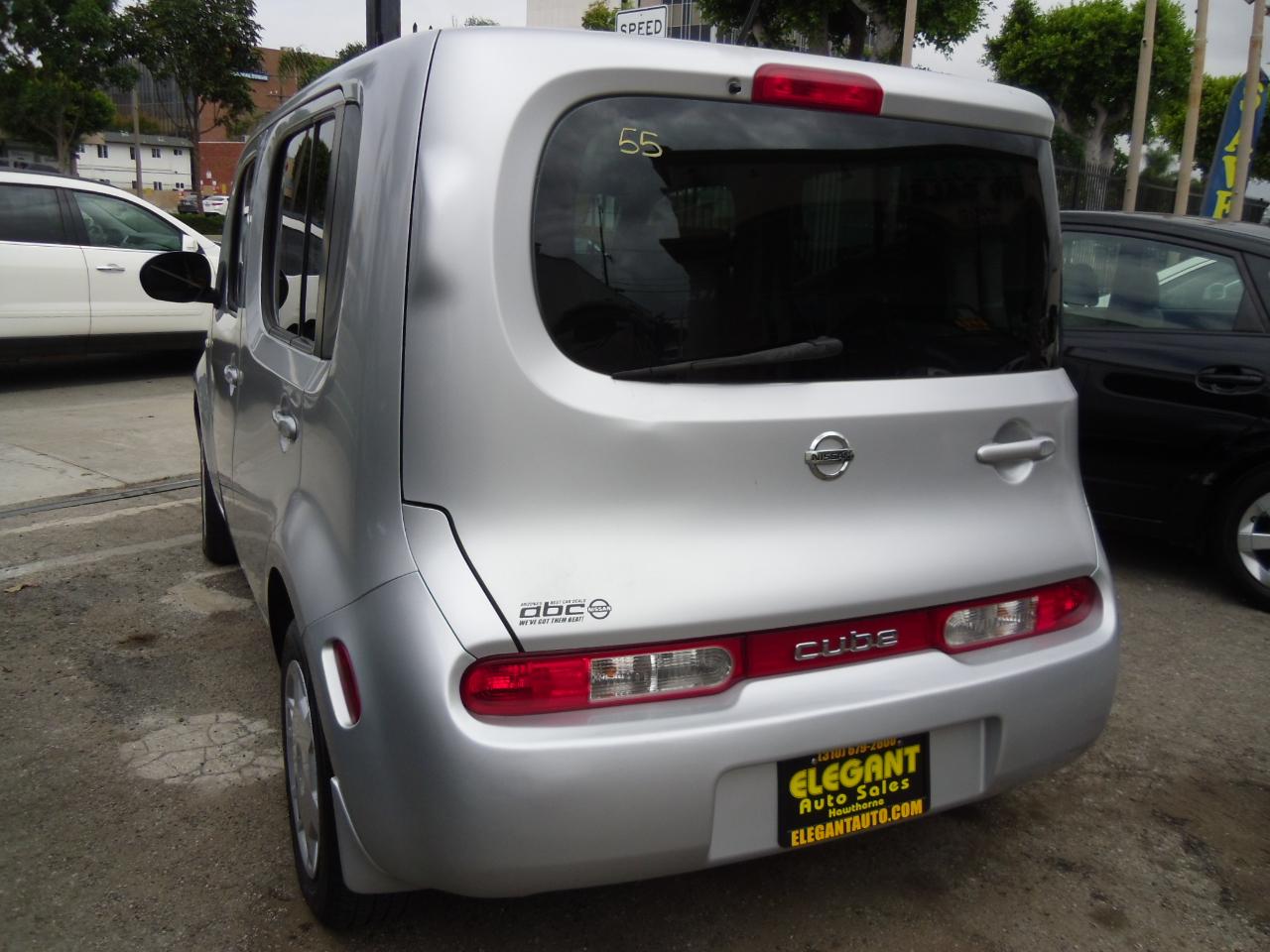 Nissan Cube 5dr Wgn I4 Manual 1.8 Base 2012