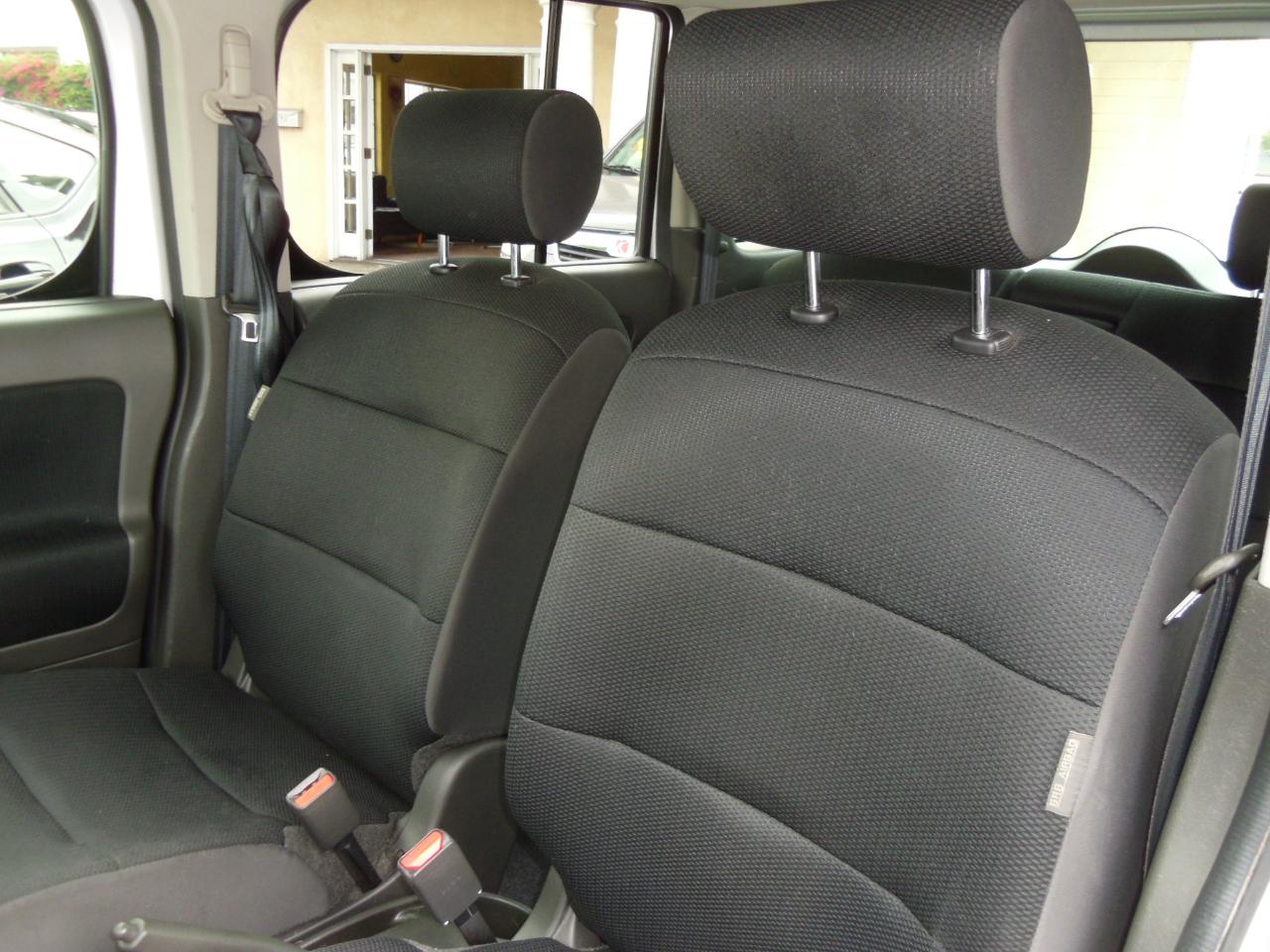 Nissan Cube 5dr Wgn I4 Manual 1.8 Base 2012