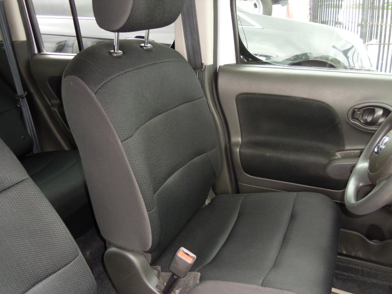 Nissan Cube 5dr Wgn I4 Manual 1.8 Base 2012