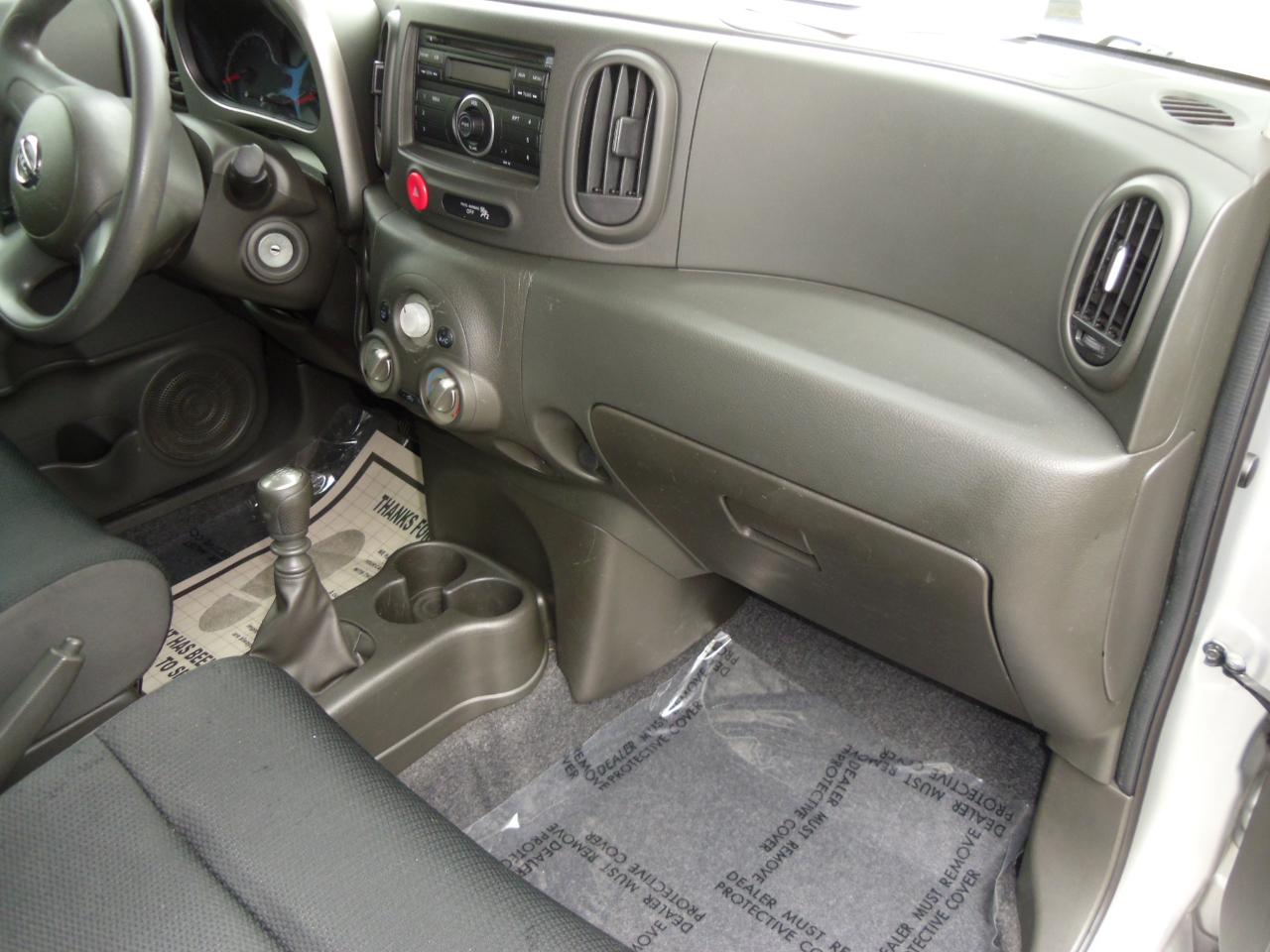 Nissan Cube 5dr Wgn I4 Manual 1.8 Base 2012