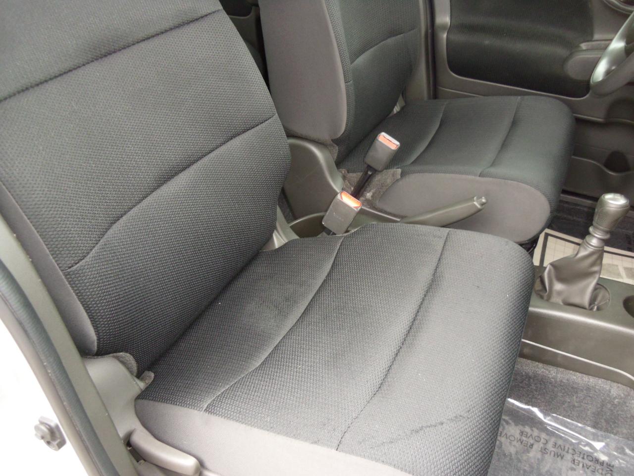 Nissan Cube 5dr Wgn I4 Manual 1.8 Base 2012