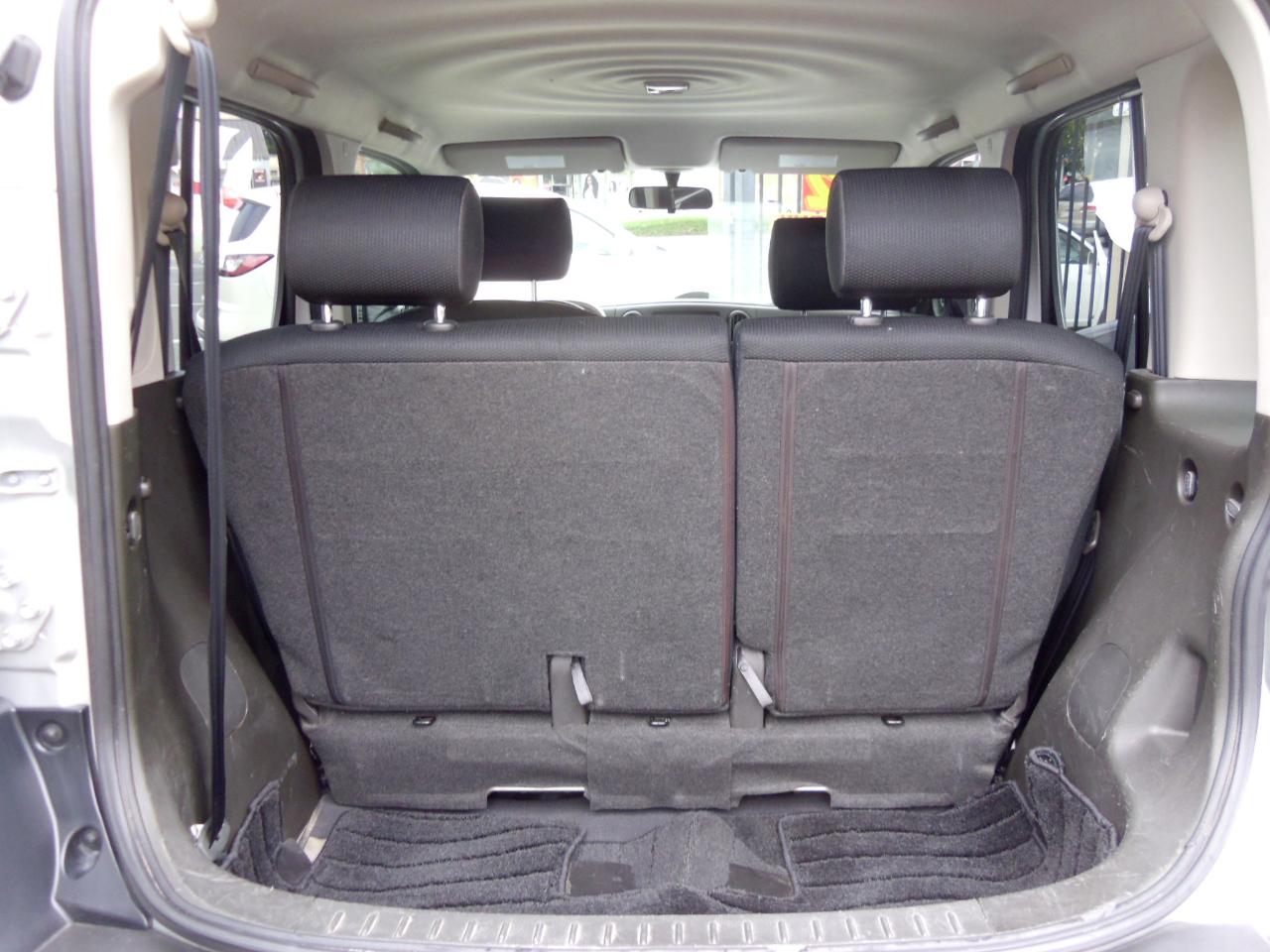 Nissan Cube 5dr Wgn I4 Manual 1.8 Base 2012