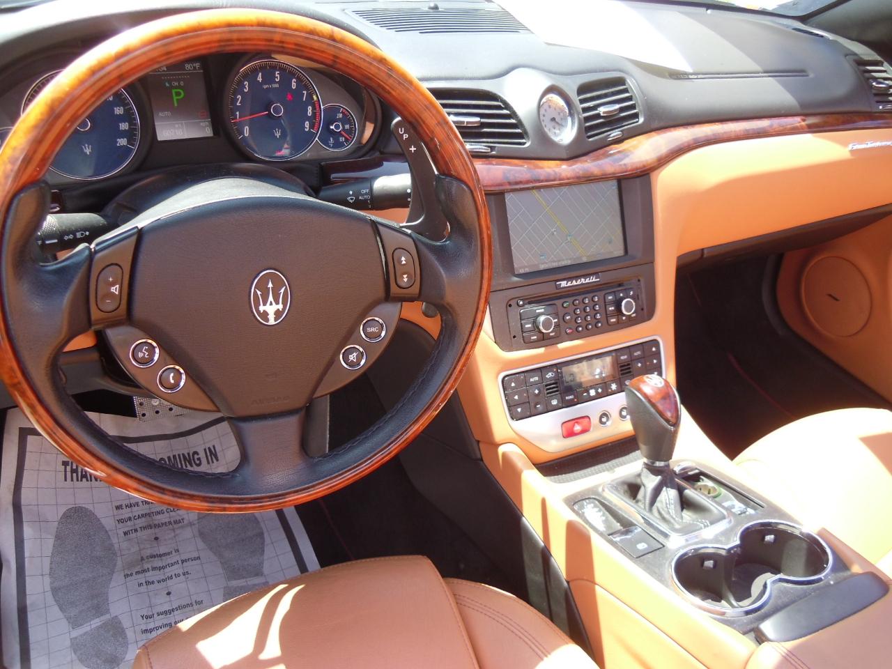 Maserati GranTurismo Convertible 2dr Conv GranTurismo 2010