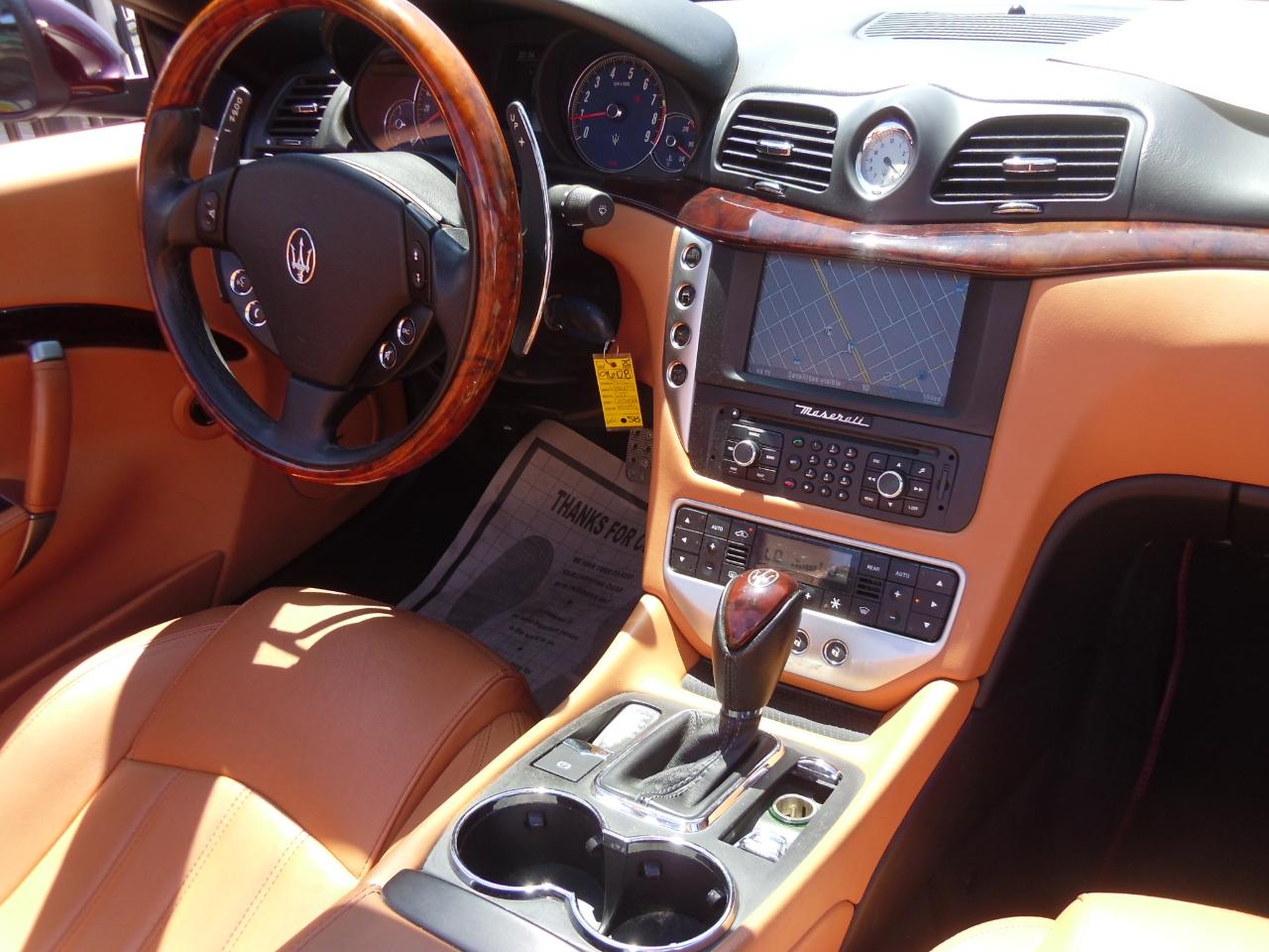 Maserati GranTurismo Convertible 2dr Conv GranTurismo 2010