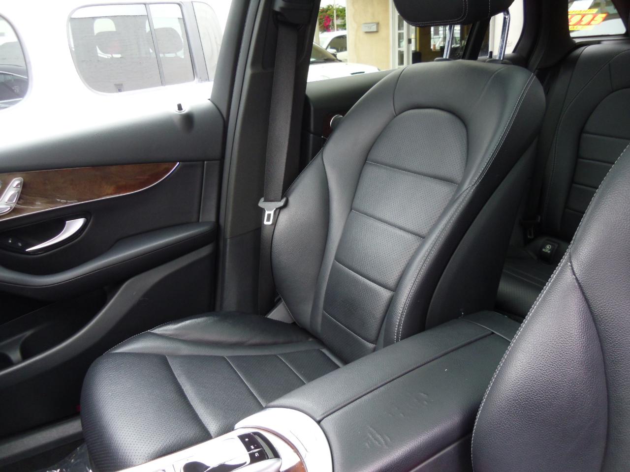 Mercedes-Benz GLC GLC 300 SUV 2017