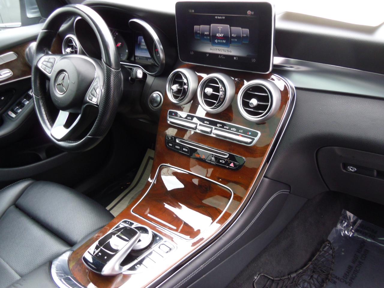 Mercedes-Benz GLC GLC 300 SUV 2017