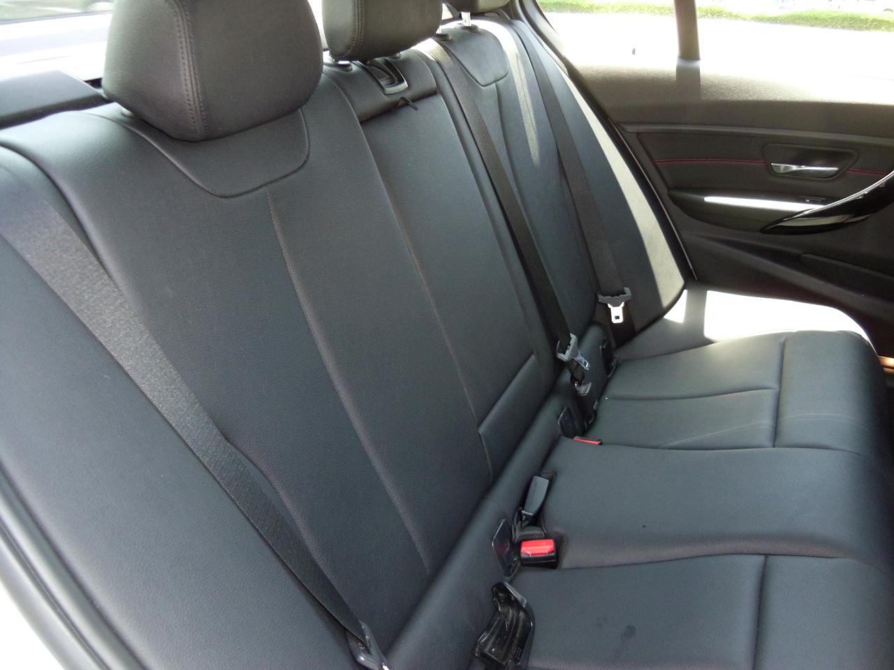 BMW 3 Series 4dr Sdn 328i RWD SULEV 2014
